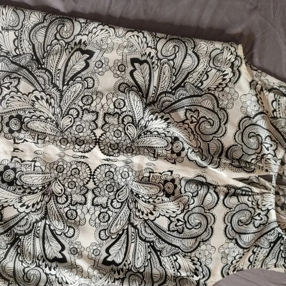 The Limited top tunic blouse black& Ivory size xs - Picture 5 of 8